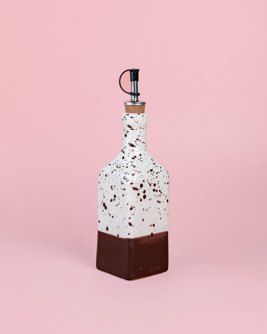 Olejnička Brownie — andaluská keramika z Málagy, hnědo-krémový vzor (foto 1)